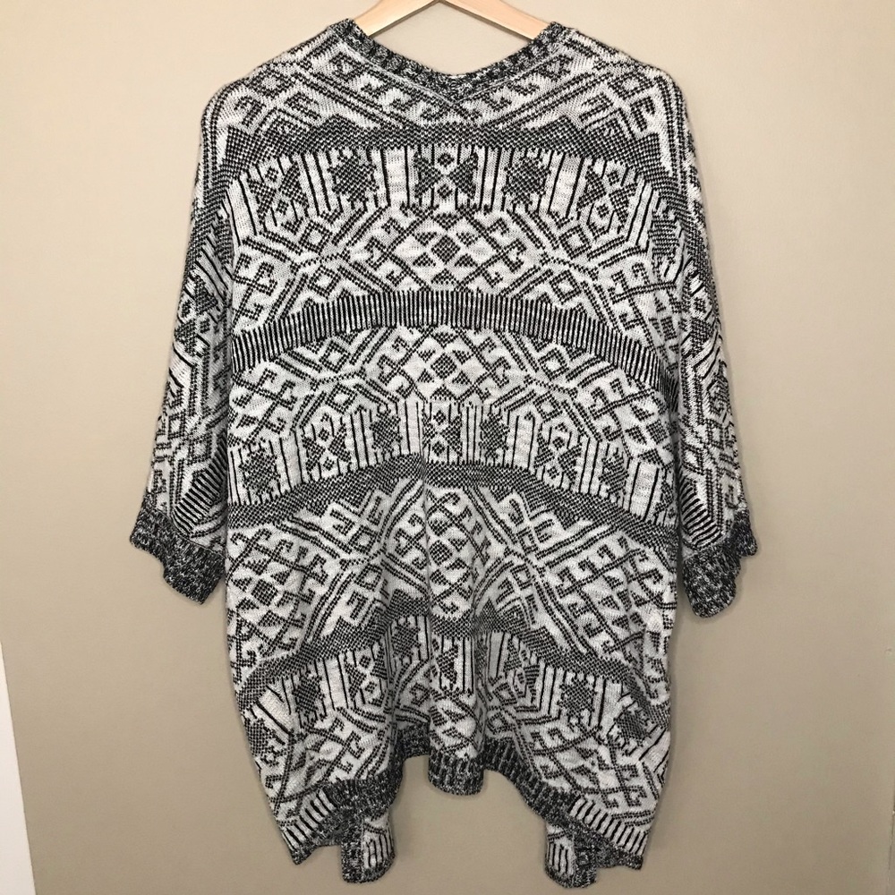 PINK ROSE Open Front Cardigan | Duster Aztec Print - Picture 5 of 7